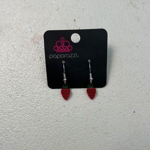 paparazzi strawberry earrings